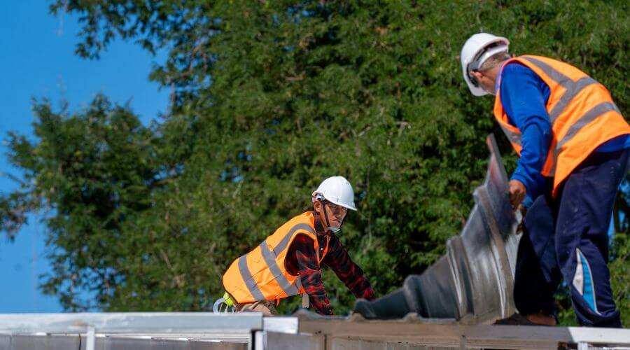 Expert Emergency Roof Repairs services in Fountain, MI